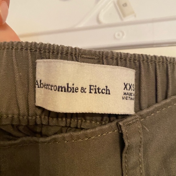 Abercrombie joggers - Picture 2 of 2
